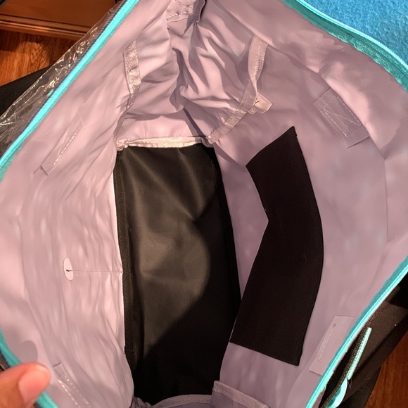 31 cool confetti crossbody organizing tote, thermal pouch set matching scarf NIP - Picture 7 of 7